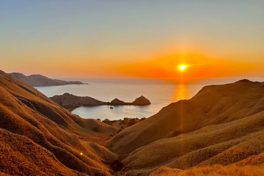 featured img komodo national park exploration